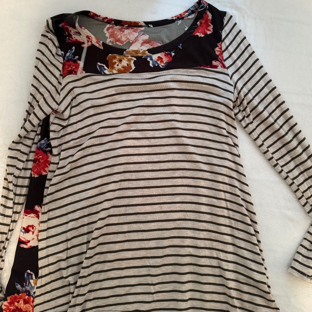 Women Lightweight Top